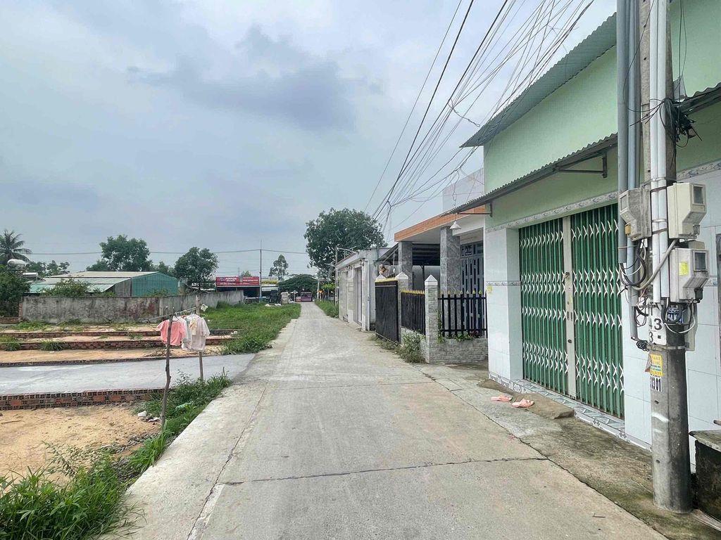 Đất nền full thổ sát bên cụm trường học giá chỉ 1 tỷ full thổ cư