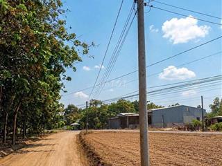 đất phường Đồng Xoài 200m2 có 100 thổ cư. sát các khu công nghiệp lớn