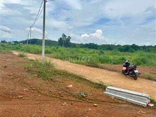 góc 2 mặt tiền 1200m2 giá 395tr