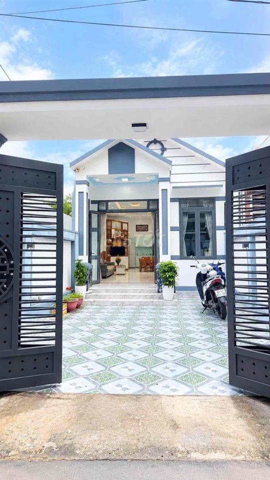 BÁN NHÀ MÁI THÁI 3 PHÒNG NGỦ