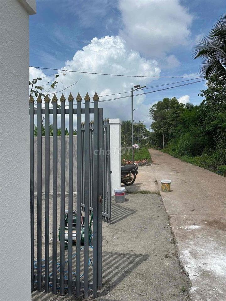 TOP NHÀ NGANG RỘNG HƠN 12M ngay tại P.Long Khánh