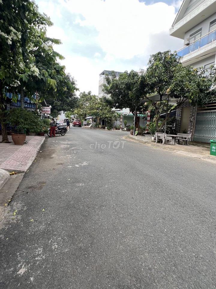 Bán đất nền
