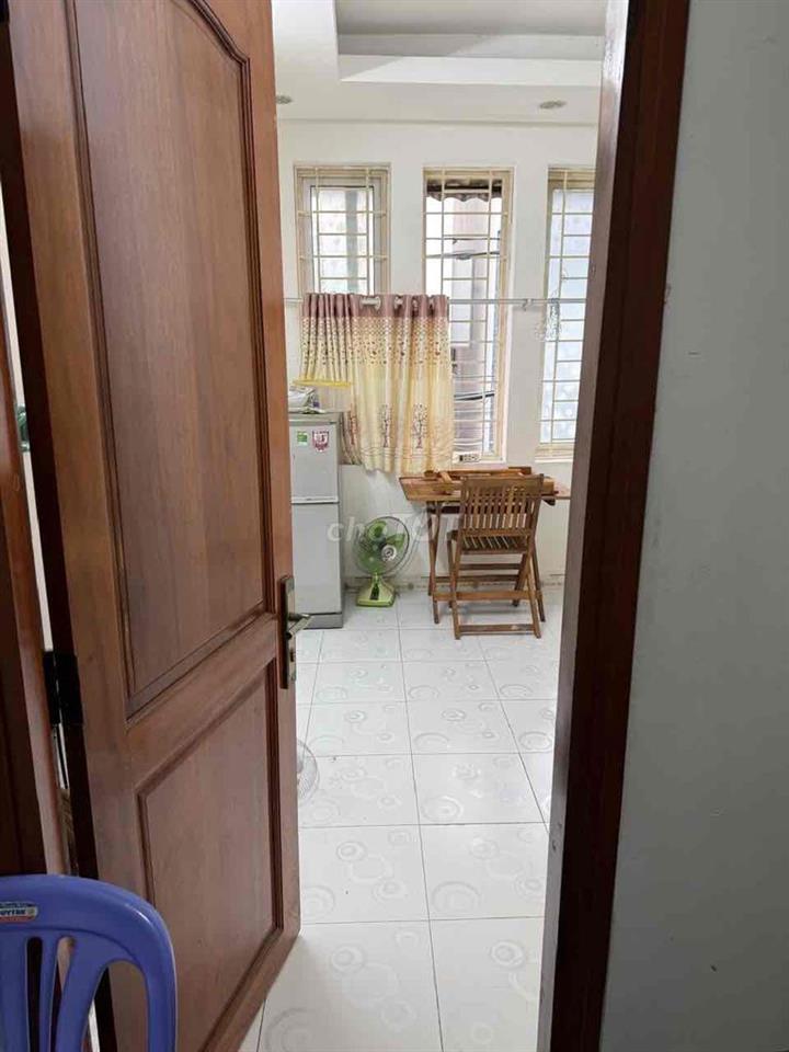 nhà trọ đẹp huỳnh văn bánh phú nhuận thoáng mát
