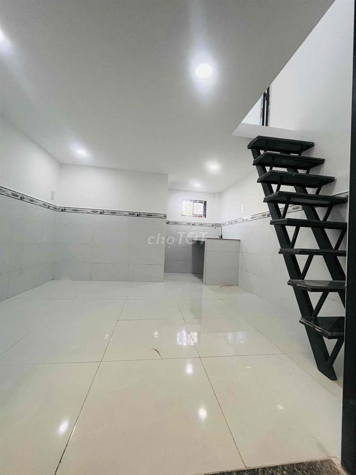 Nhà sổ chung mini gần trường tiểu học và Giáo xứ Bình Chiểu
