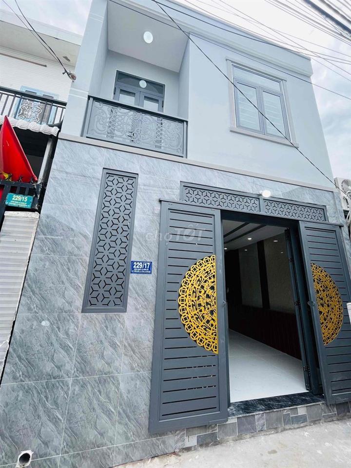 Nhà SHR_giáp Thủ Đức_40m2 Thổ cư _lầu trệt