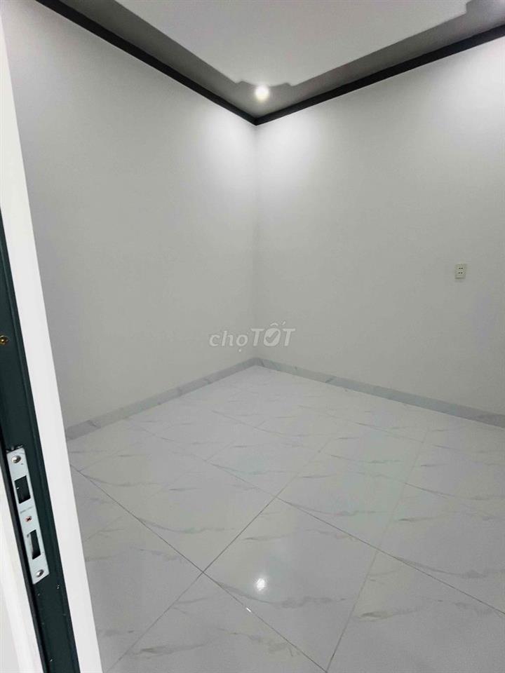 Nhà SHR_giáp Thủ Đức_40m2 Thổ cư _lầu trệt