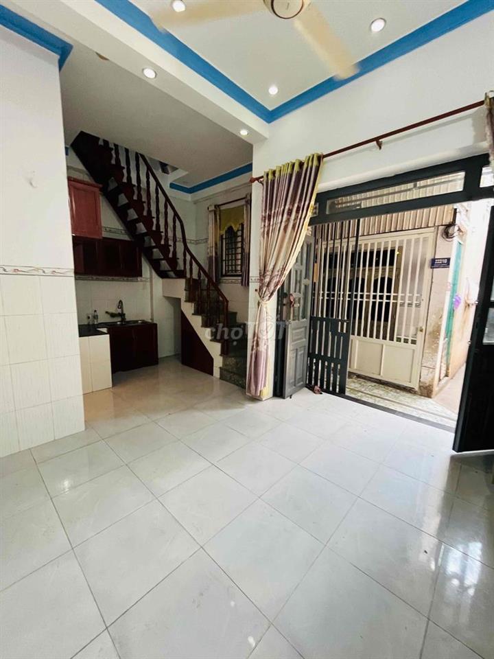 Nhà sổ hồng riêng DT 25,6m2_ phường Dĩ An TPHCM