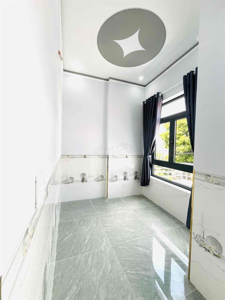 Nhà Đã Hoàn Công_ trung tâm TP_p.Dĩ An_DTSD:105,1m2