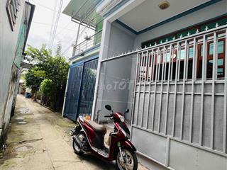 Nhà SHR p.Đông Hoà _gần siêu thị Go_Lầu Trệt_4pn_Dt 56m2