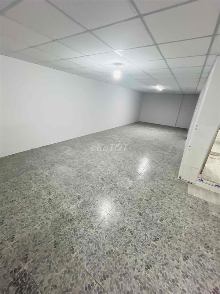 DT 157m2 Tc 100% ngay ngã ba Cây Điệp
