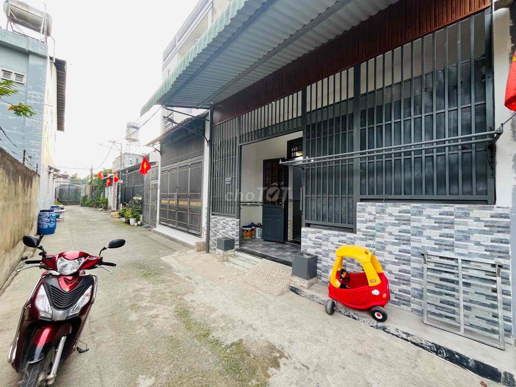 Nhà SHR p.ĐÔNG Hoà 57m2 đường ô tô Nguyễn Công Hoan vô chút
