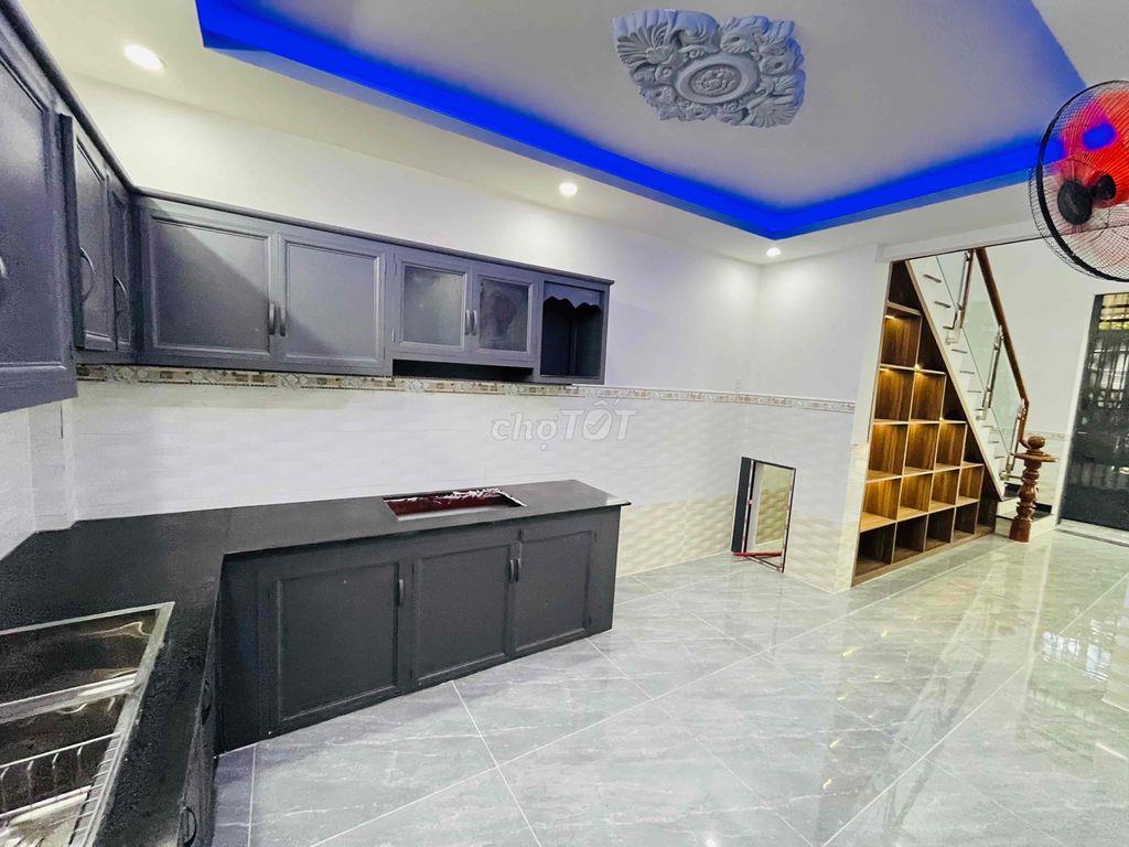 Nhà SHR p.ĐÔNG Hoà 57m2 đường ô tô Nguyễn Công Hoan vô chút