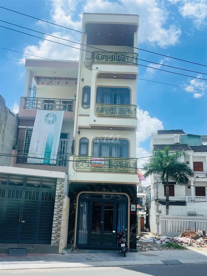 MẶT TIỀN NGUYỄN HỮU CẢNH p. Đông Hoà TPHCM