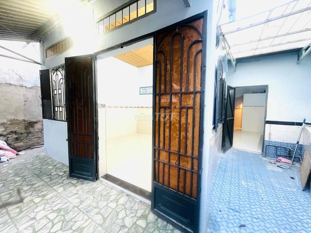 Nhà SHR 76,6m2 gần trung tâm y tế khu vực Dĩ An