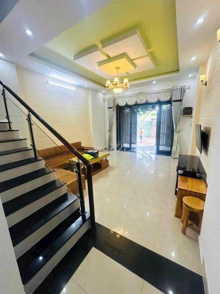 Nhà Đã Hoàn Công lầu trệt gần trường THPT Nguyễn T Minh Khai