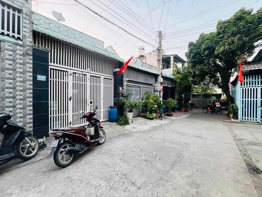 Nhà SHR đường ô tô gần nhà văn Hoá & UBND Phường Tân Đông Hiệp