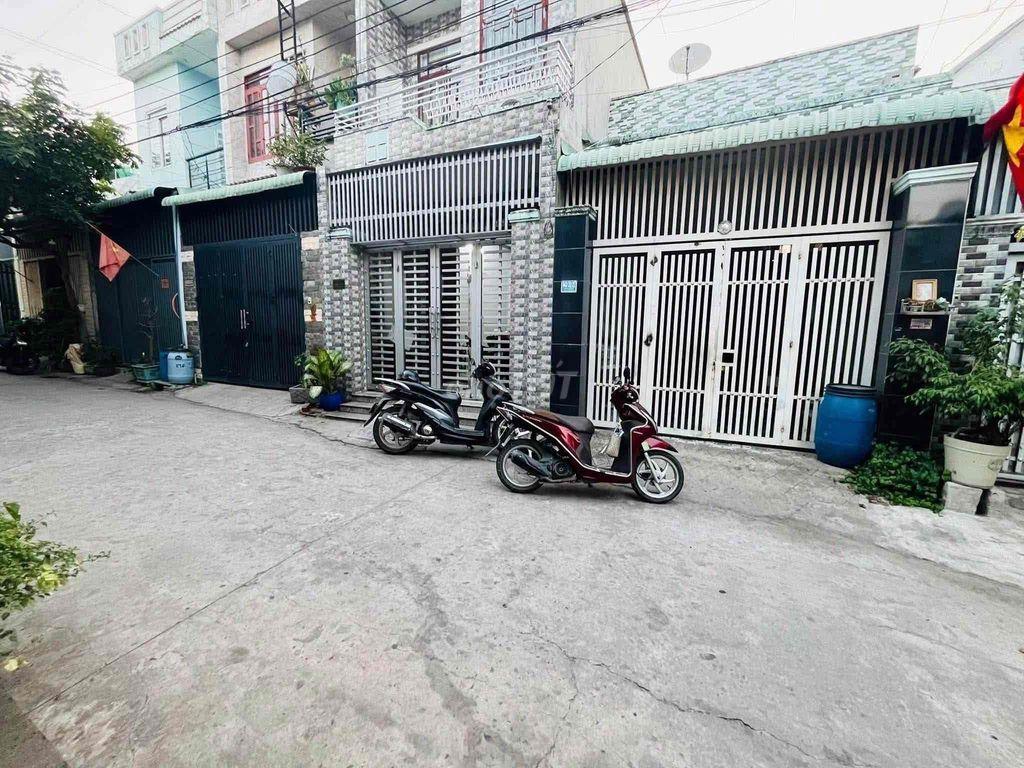Nhà SHR đường ô tô gần nhà văn Hoá & UBND Phường Tân Đông Hiệp