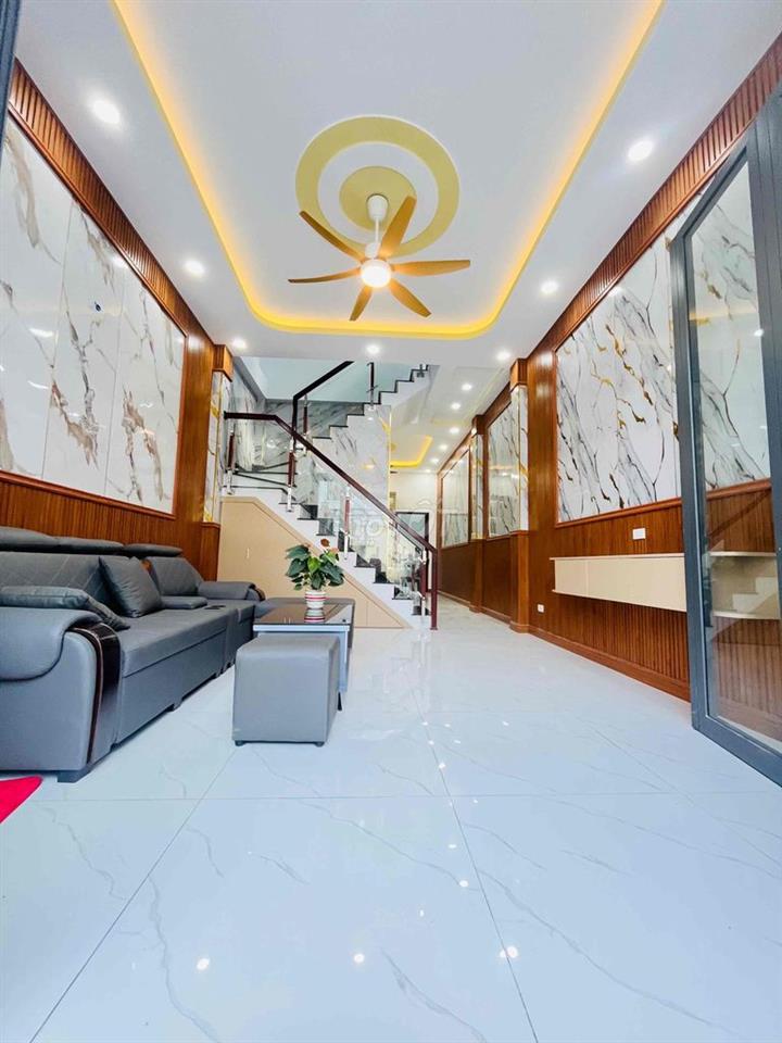 Nhà Đã Hoàn Công SHR lầu trệt gần làng đại học quốc gia