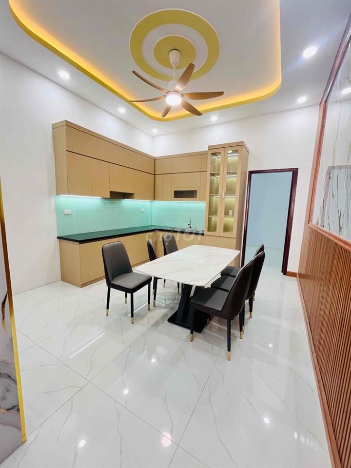 Nhà Đã Hoàn Công SHR lầu trệt gần làng đại học quốc gia