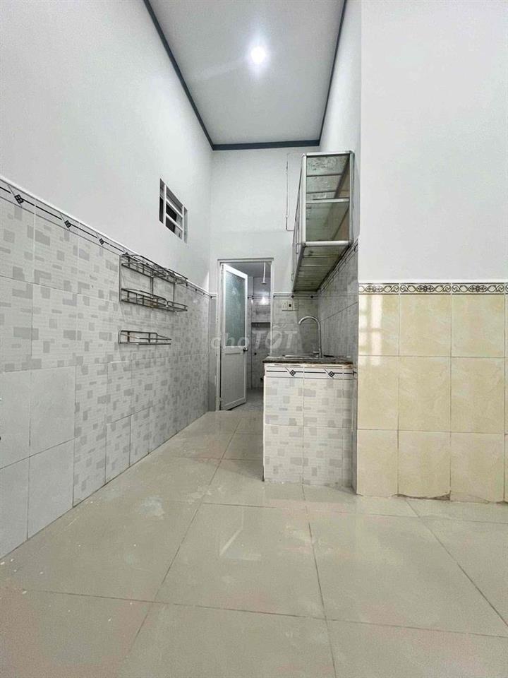 Nhà SHR DT 58,7m2 tc 100% ở hẻm 45 Huỳnh Thị Tươ