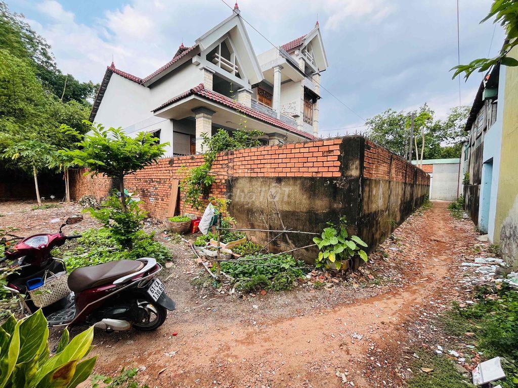 Đất SHR Dt 121m2 tc 105m2 ngay trạm thu phí Bình Thung