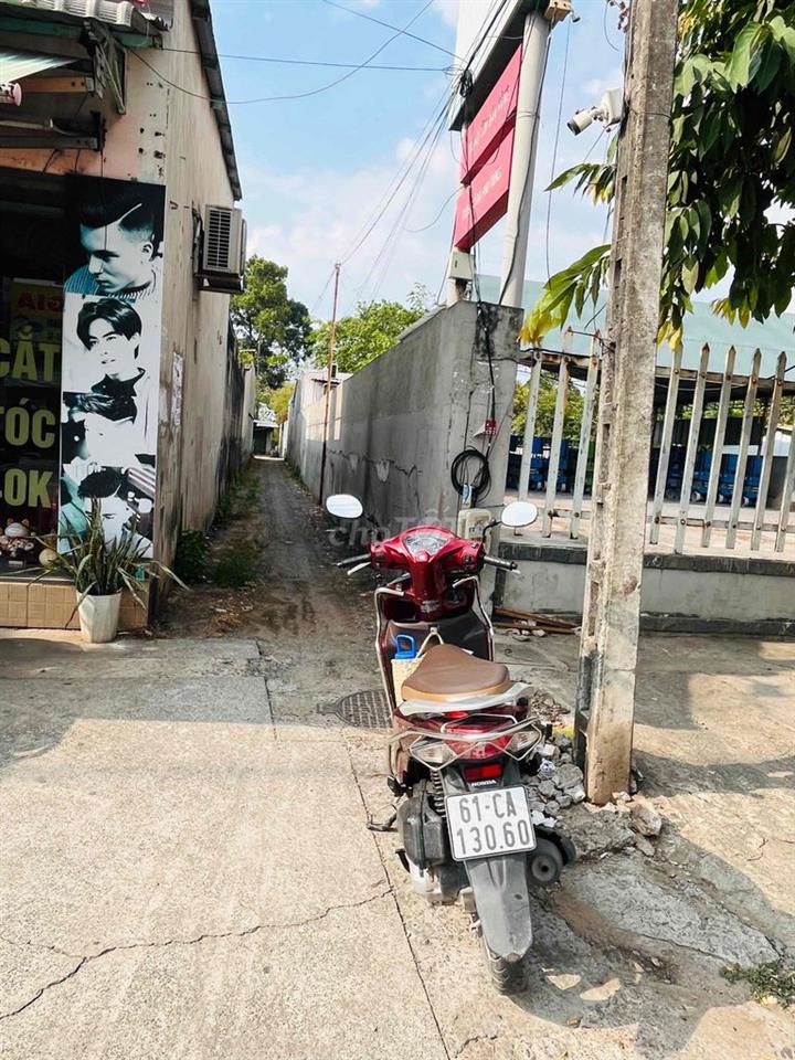Đất SHR Dt 121m2 tc 105m2 ngay trạm thu phí Bình Thung