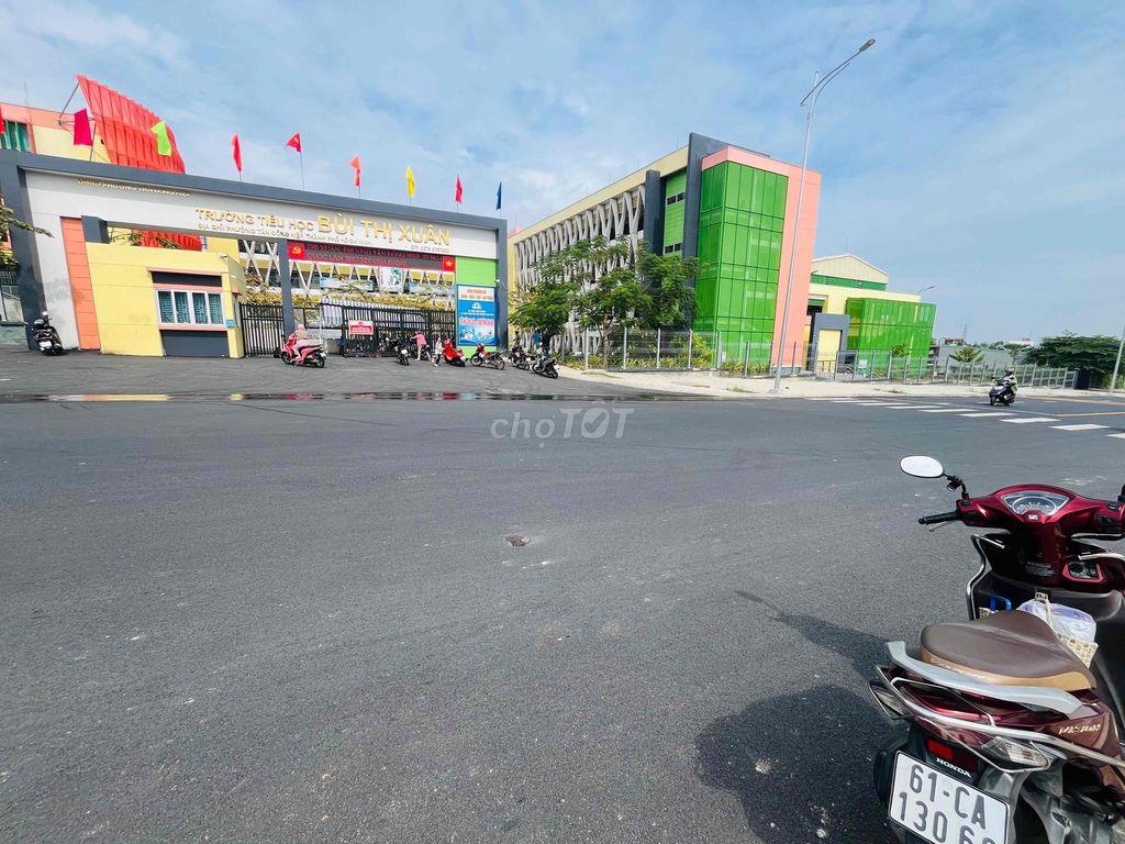 Đất sang tên sổ Đồng Sở Hữu 4,5mx15,3m co GPXD