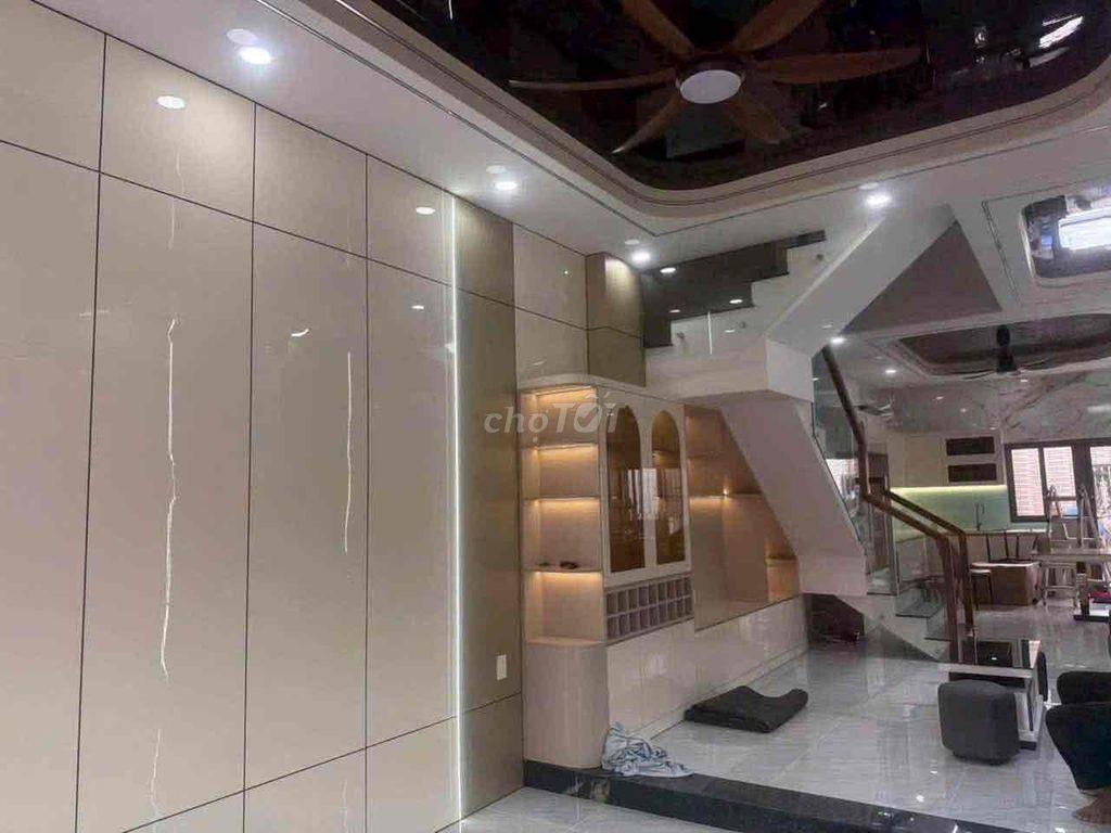 MẶT TIỀN NGUYỄN HỮU CẢNH MỚI 100%