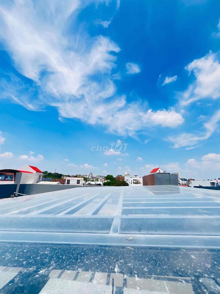 Nhà SHR mới 100% Trần Đại Nghĩa có sân sau thoáng
