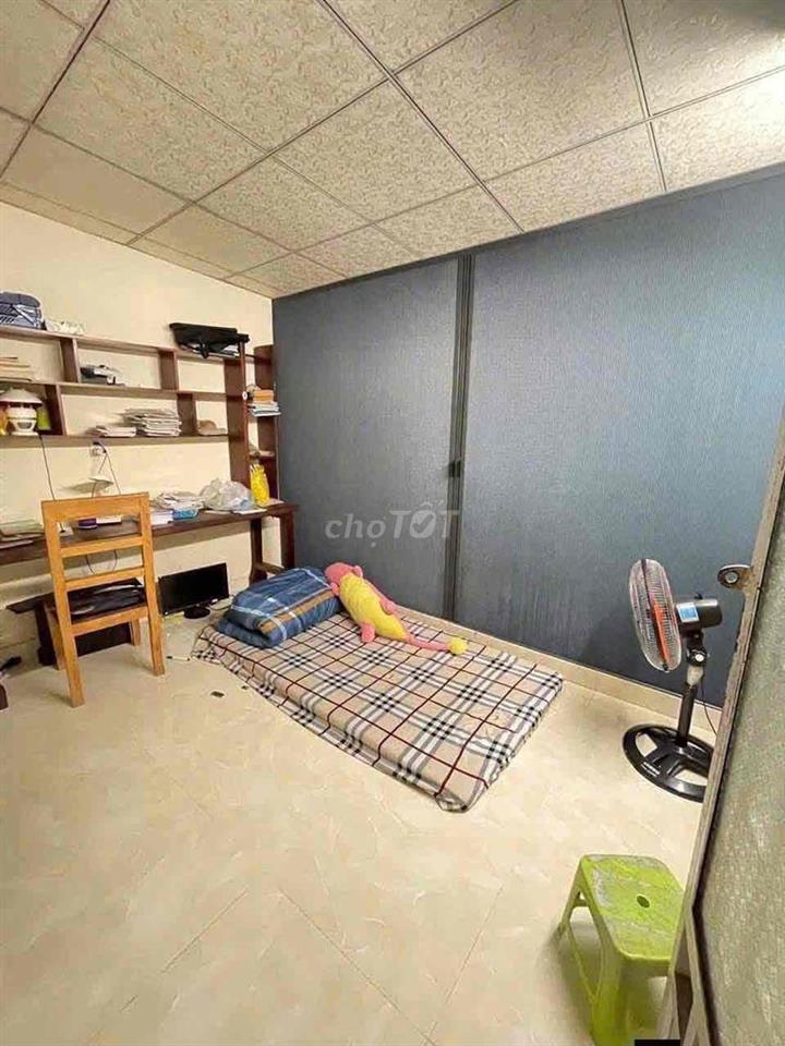 Nhà + 5 phòng trọ DT 152m2 thổ cư 100%