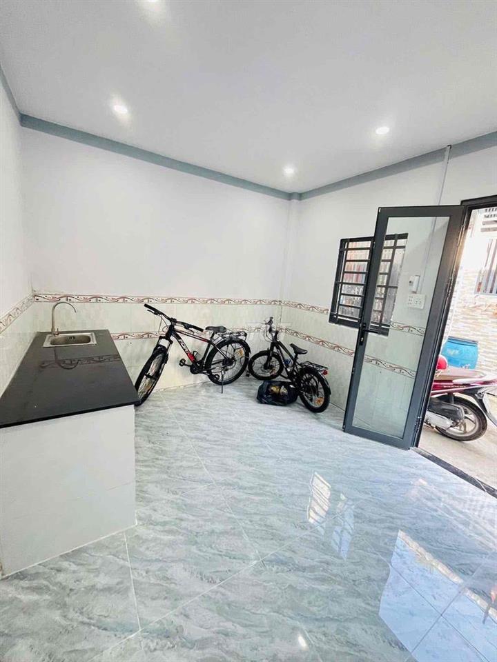 Nhà lầu trệt ở đường Trần Khánh Dư vô chút ngã tư Mồi