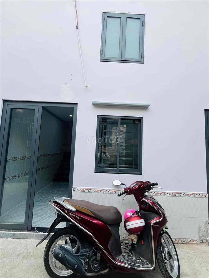 Nhà lầu trệt ở đường Trần Khánh Dư vô chút ngã tư Mồi