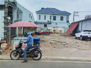 Gia đình em kẹt tiền nên cần bán