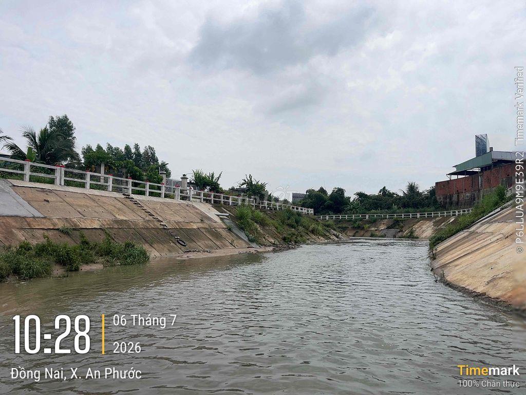 Bán 1200m2 Giáp sông suối-Cách Mekong Resort Long thành 800m- Nở hậu đ