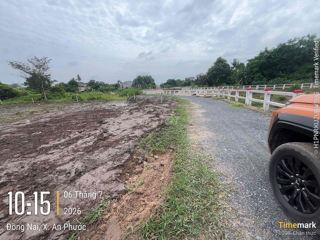 Bán 3200m2 Cách Mekong Resort ,Ql 51 chỉ 1km-Đất đẹp-giáp sông suối-