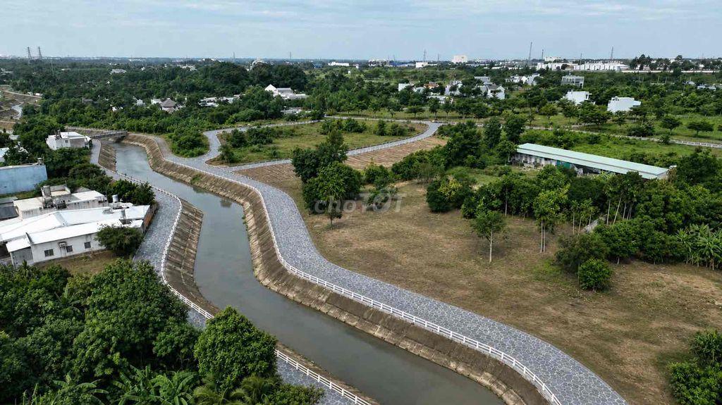 Bán 1000m2,Giáp Sông SuốiCách Mekong Resort 1km-Cách cầu ĐN2 chỉ 2.5km
