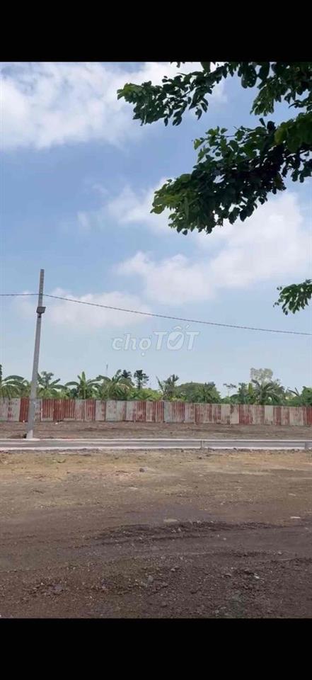 Chính chủ cần band lô đất gần sân bay-SHR giá 3ty200