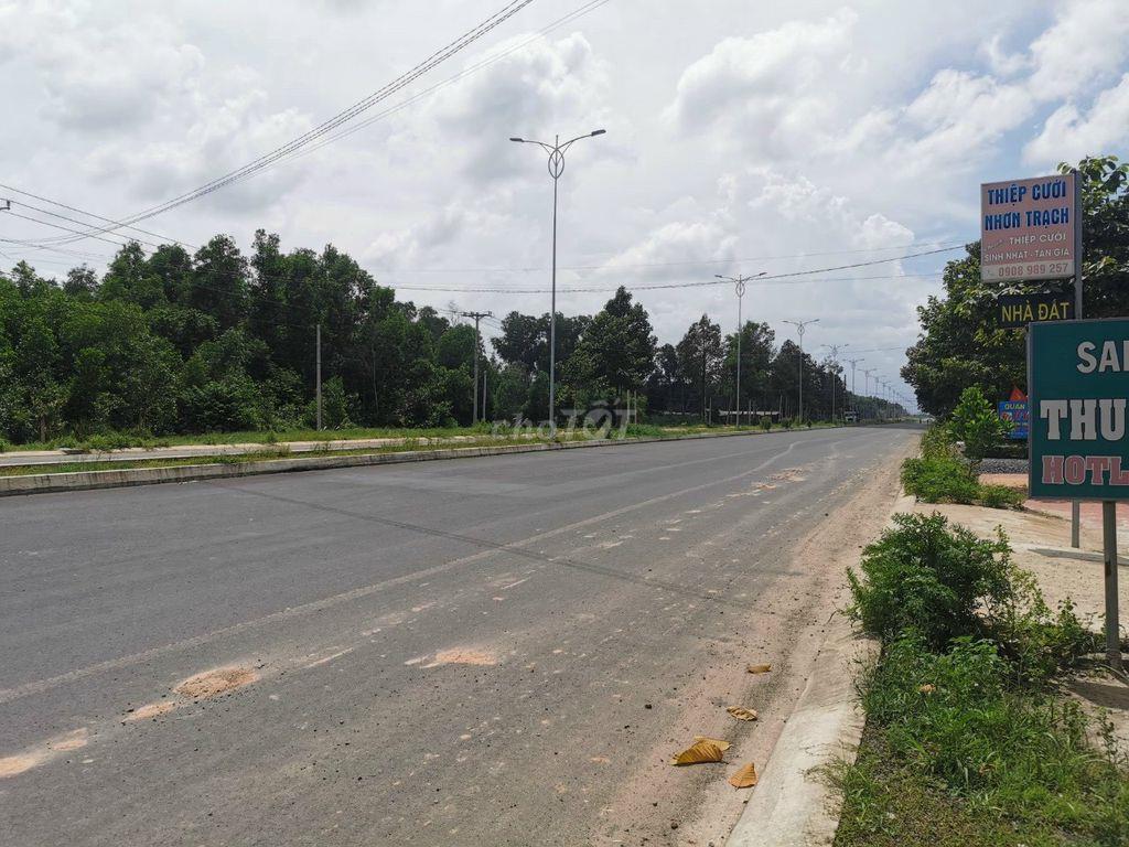 Bán đất mặt tiền Nguyễn Hữu Cảnh, Nhơn trạch giá chỉ 63tr/m2