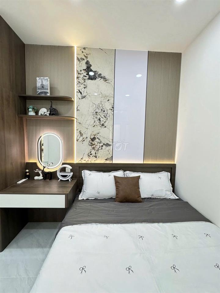 Bán căn hộ Sky 1D5.3 DT 81,7m2 cực đẹp, có HĐT 29 tr/tháng, chỉ 6,5 tỷ