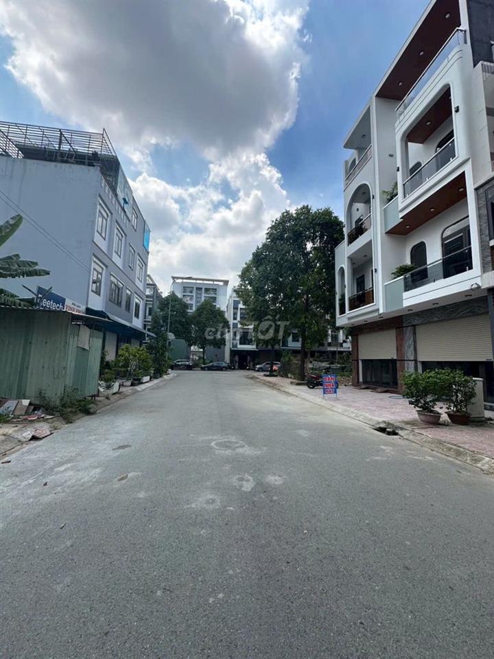 CẦN BÁN GẤP LÔ ĐẤT PHƯỜNG BÌNH HOÀ, TP. THUẬN AN, BÌNH DƯƠNG (CŨ)