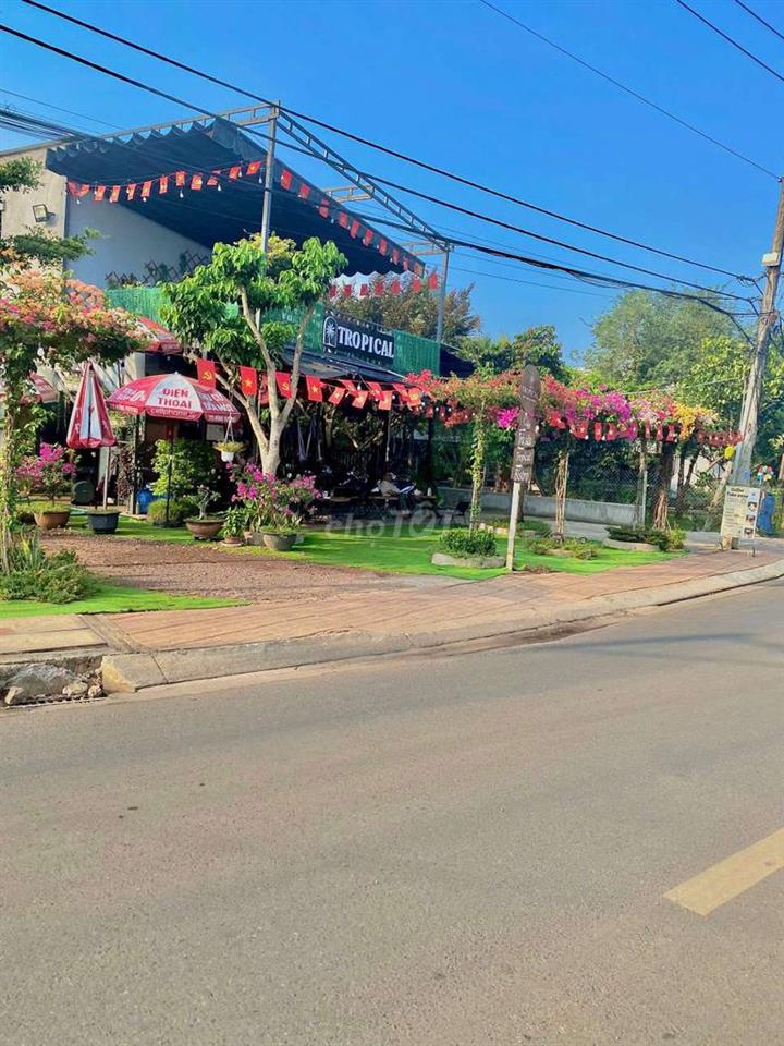 Nền trung tâm Long Khánh cách Hồ Thị Hương 500m