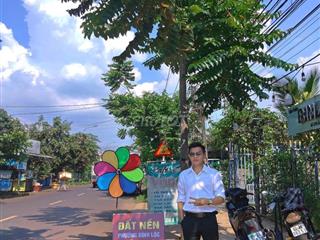 Đất nền gần Chợ, trường học, ủy ban, khu công nghiệp