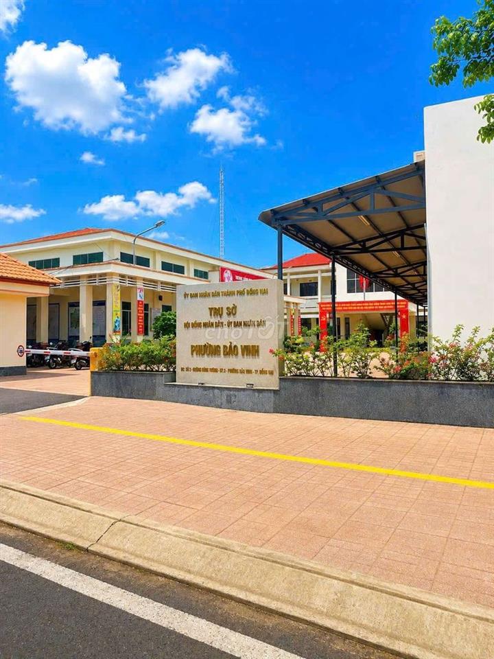 Nền trung tâm Bảo Vinh khu dân cư