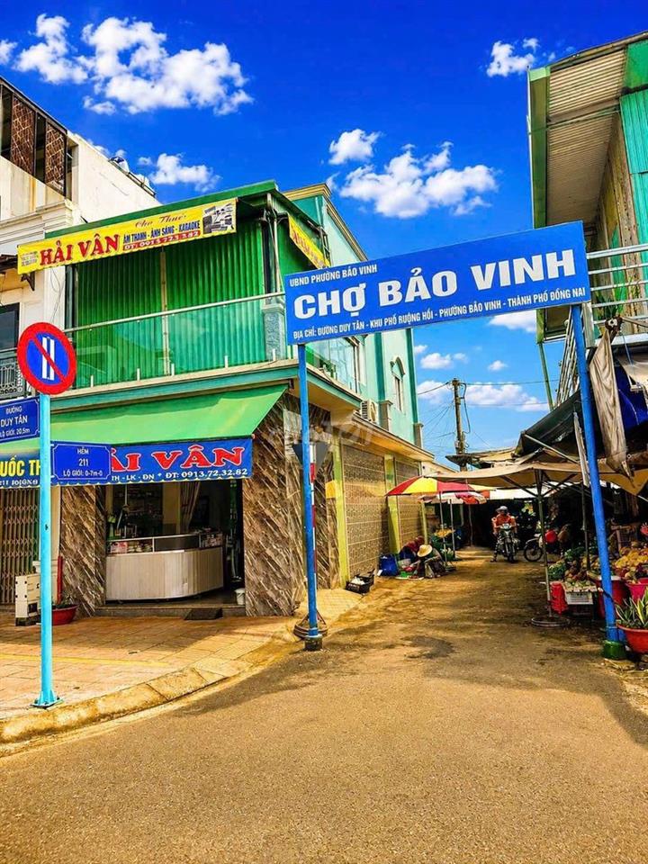Nền trung tâm Bảo Vinh khu dân cư