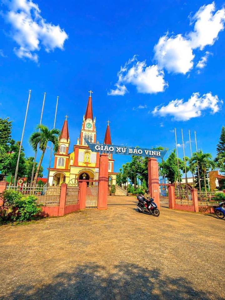 Nền trung tâm Bảo Vinh khu dân cư