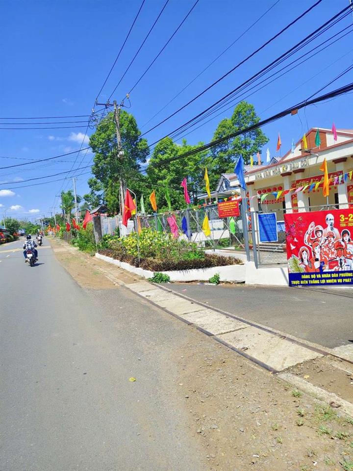 bán đất 203m2 full thổ đường bê tông thông