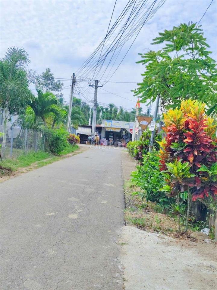 bán đất góc 2 mặt tiền nhựa diện tích lớn giáp phường Bảo Vinh