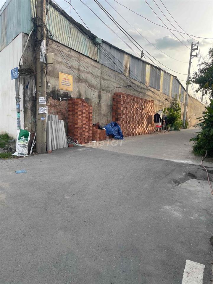nhà 4 phòng trọ 80m2
