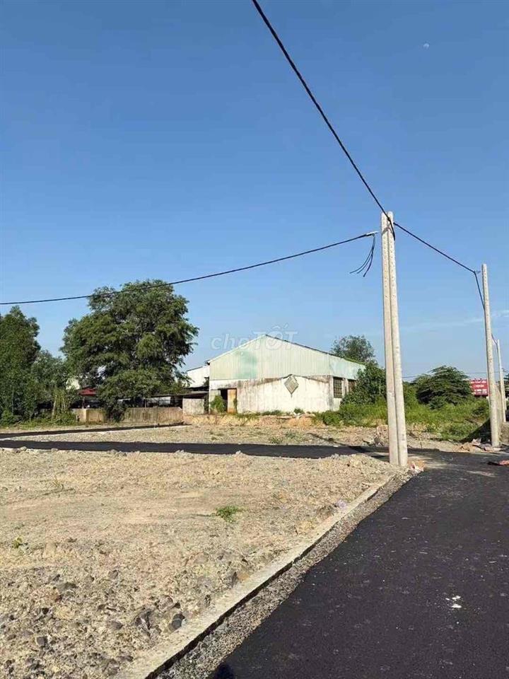 Đất Biên Hoà 80m² - Cách DT 768 300m - Sổ riêng - Giá 1tỷ2