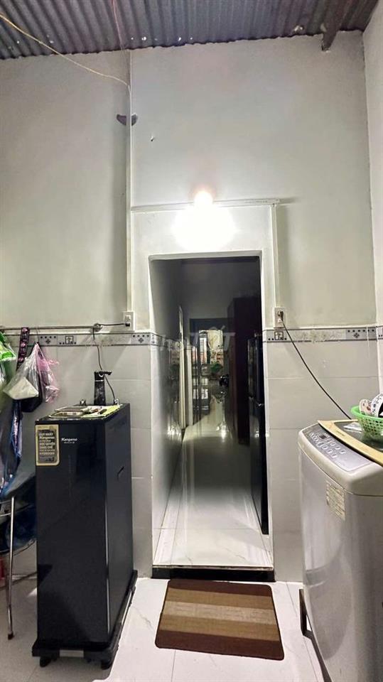 Nhà dân cần bán tại Hoà Bình - Đông Hoà giá ngộp